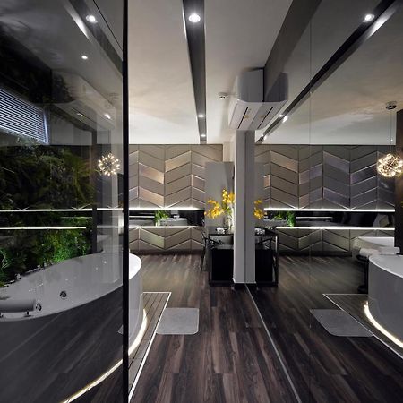 Bonita Signature Hotel Хошимин Екстериор снимка